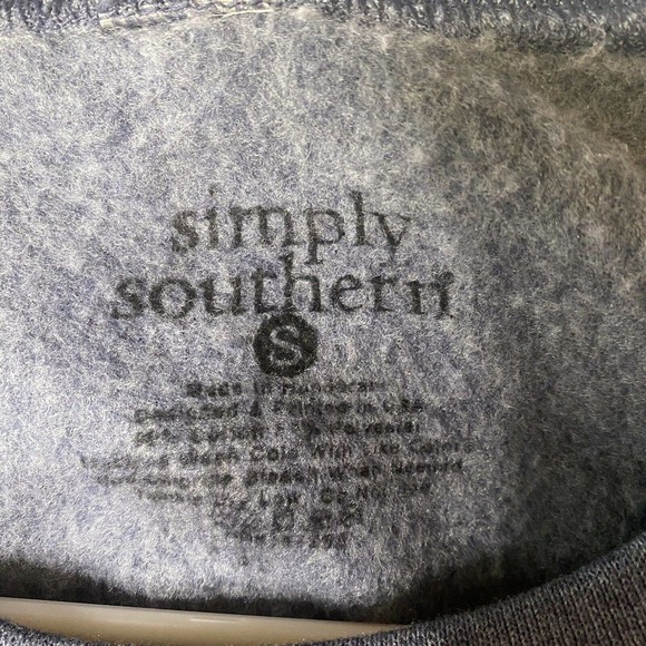 Simply Southern Sz Medium Dog Mother Wine Lover Graphic Sweatshirt Gray - Picture 5 of 7